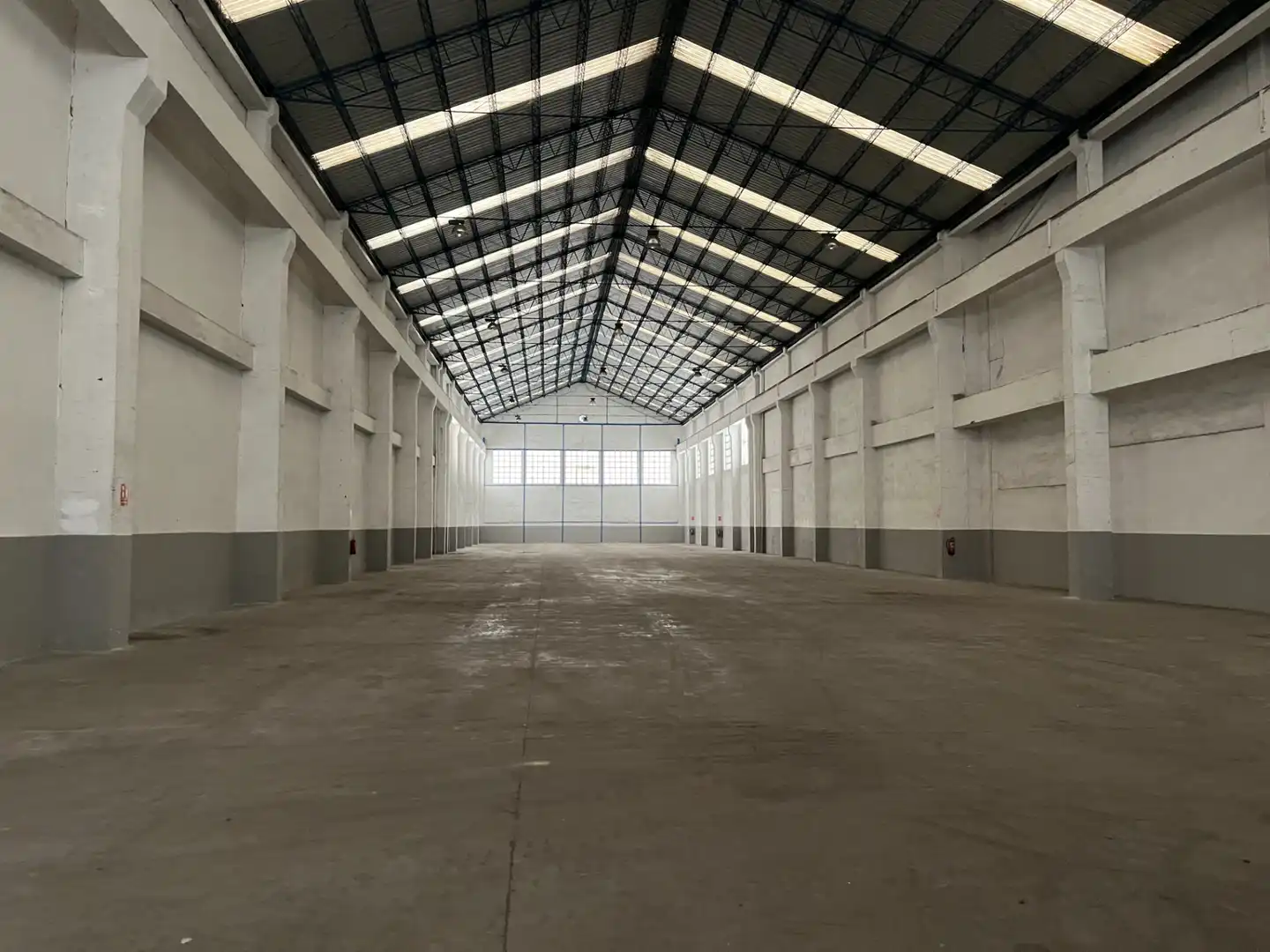 Nave industrial de alquiler en Arrankudiaga / Zollo con Alarma
