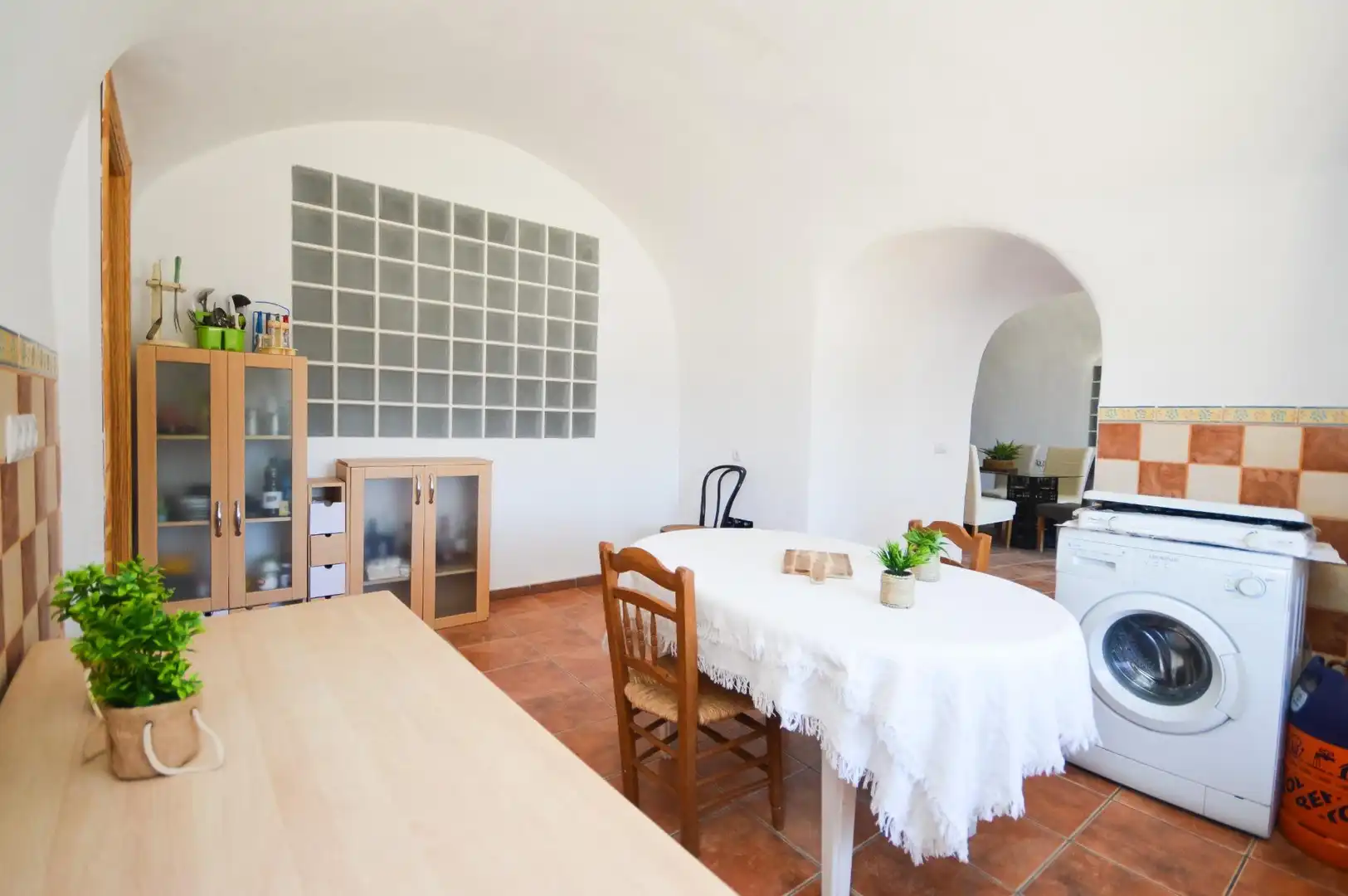 Comedor de Casa o chalet en venta en Rioja con Jardín privado, Terraza y Trastero