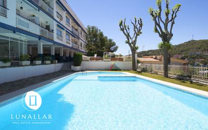 Swimming pool of Flat for sale in Castelldefels  with Terrace and Swimming Pool