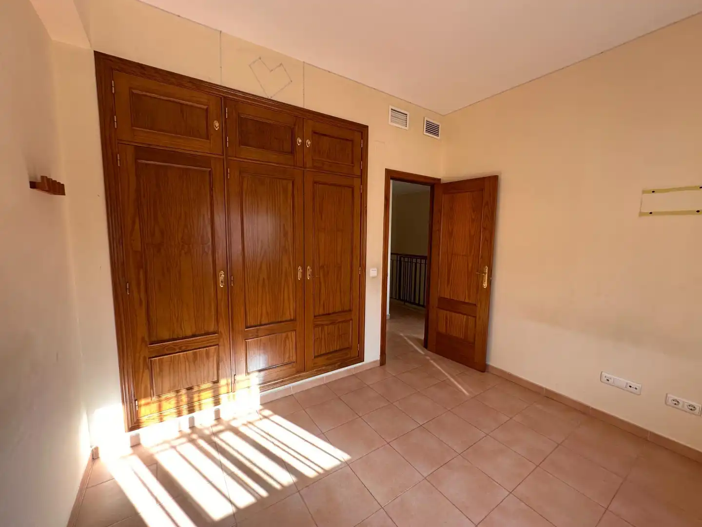 Habitación de Casa o chalet en venta en Dos Hermanas