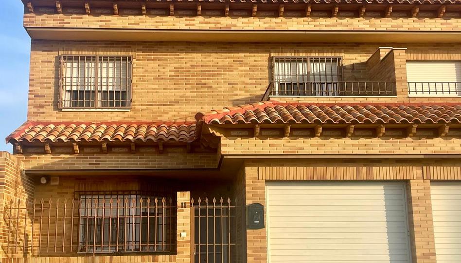 Foto 1 de Casa adosada en venda a Villafranca de los Caballeros, Toledo