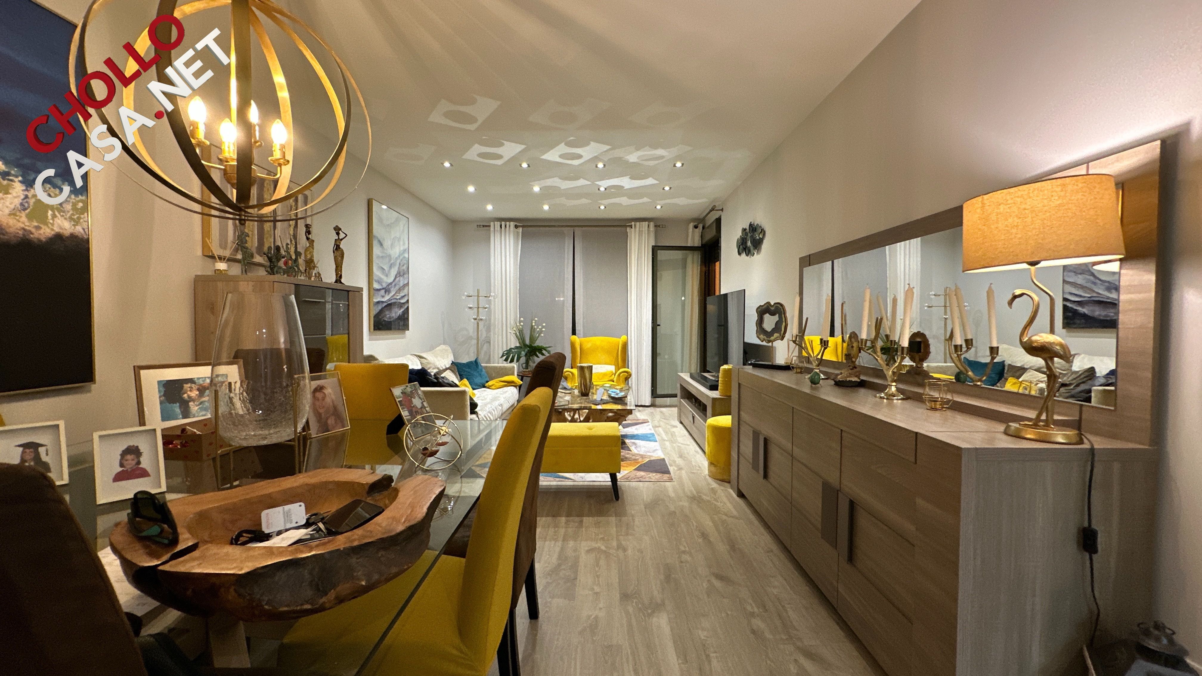 Sala de estar de Piso en venta en Torremolinos con Aire acondicionado, Calefacción y Terraza