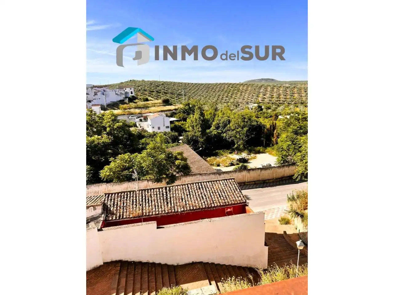 Außenansicht von Einfamilien-Reihenhaus zum Verkauf in Cabra