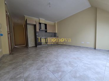 Flat with lift for sale in CAMINO RIO 33