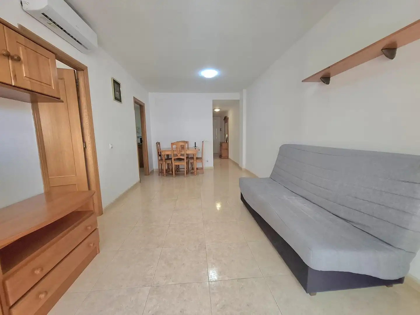 Sala d'estar de Pis en venda en Oropesa del Mar / Orpesa amb Aire condicionat, Balcó i Piscina comunitària
