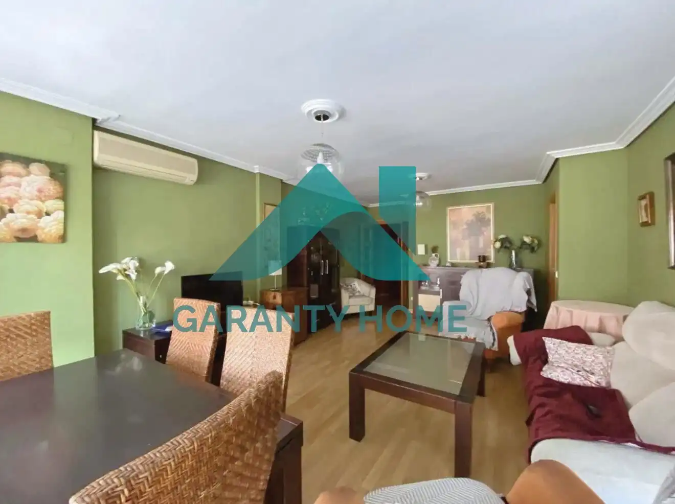 Living room of Flat for rent in Cáceres  with Air Conditioner and Furnished