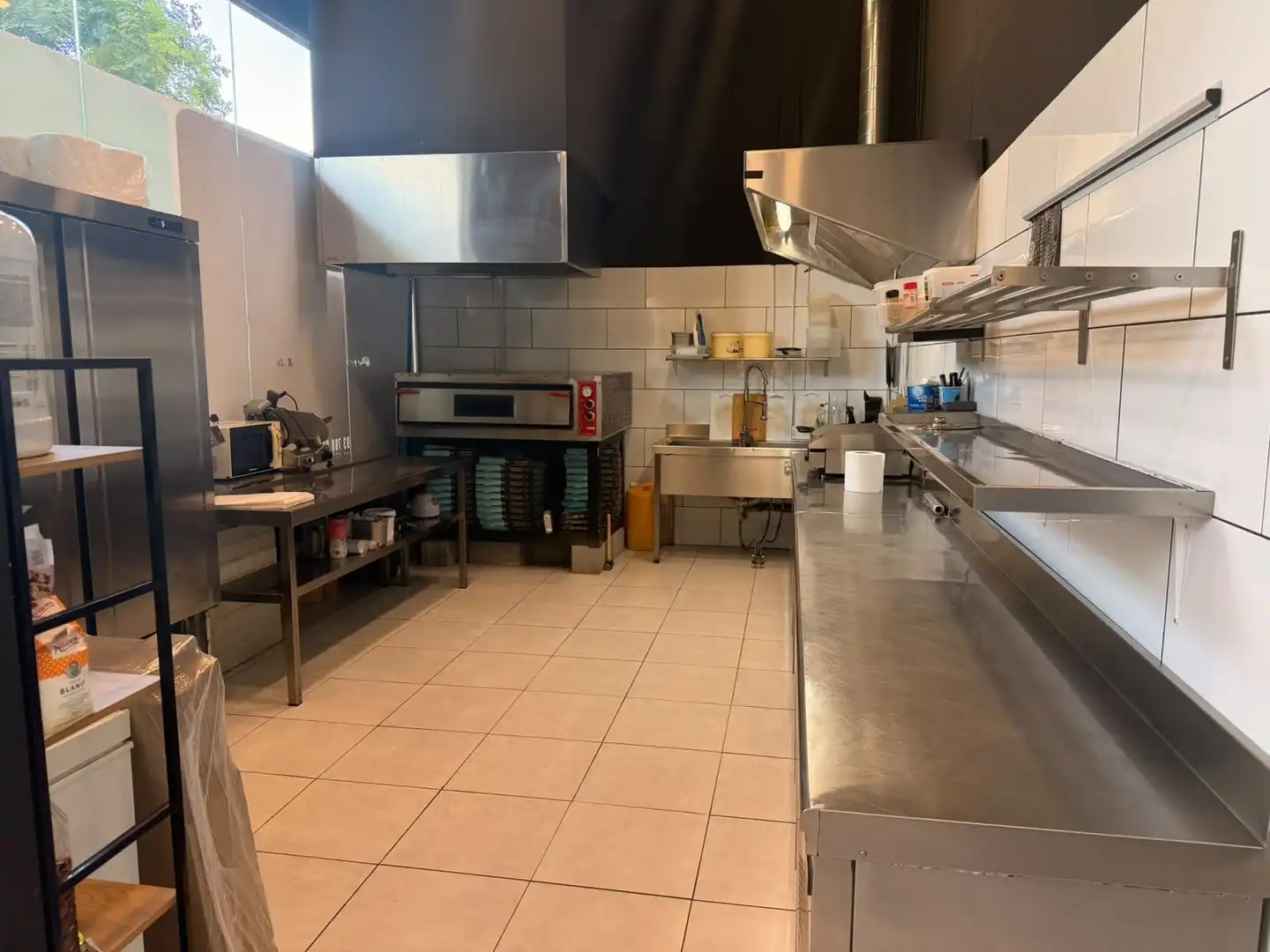 Business premises for transfer in Mas Lluí - Els Miralls, imagen 18