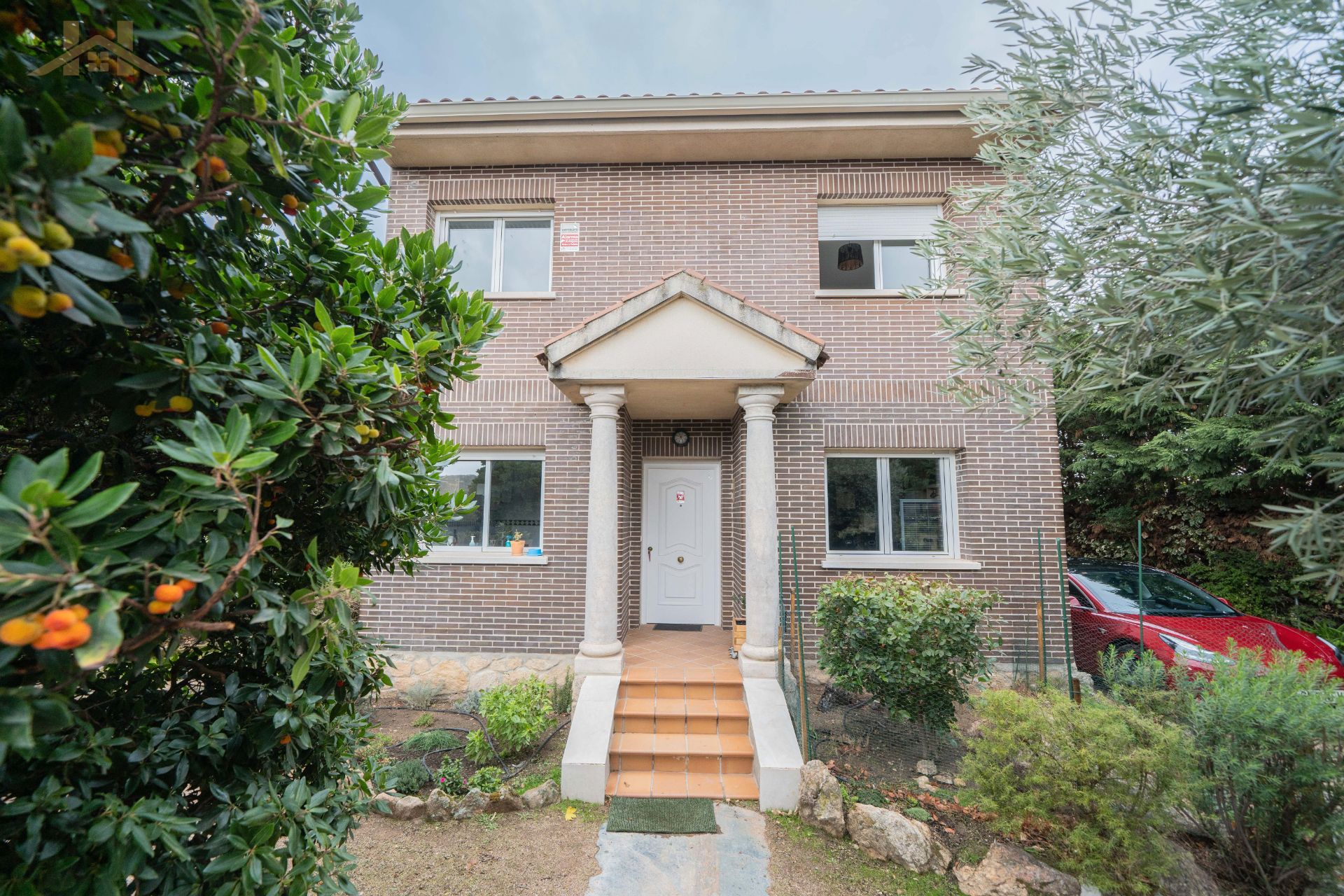 Exterior view of House or chalet for sale in Robledo de Chavela  with Air Conditioner, Heating and Private garden