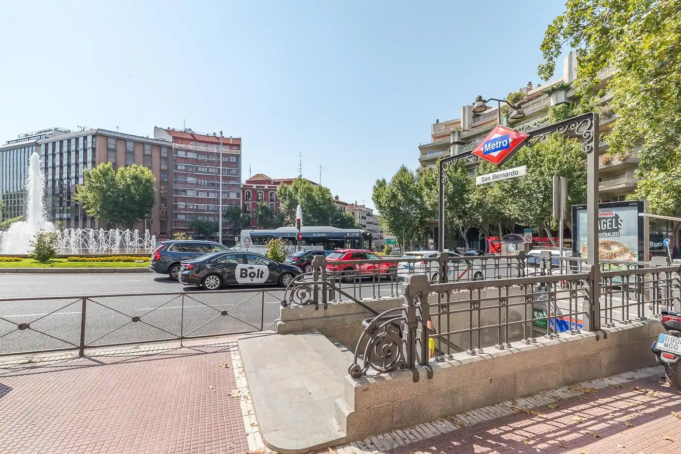 Exterior view of Flat for rent in Madrid  with Heating and Furnished