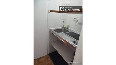 Photo 3 of Study to share in Triana Casco Antiguo, Sevilla