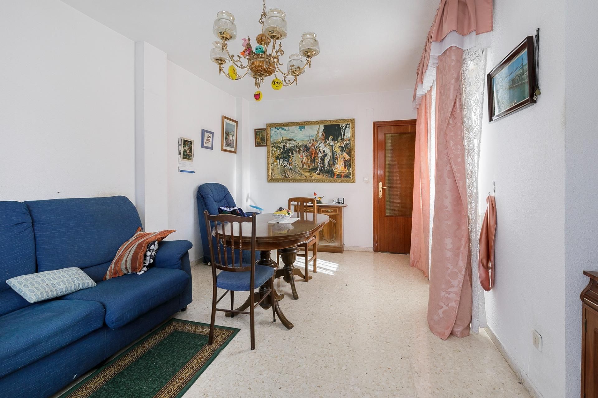 Living room of Single-family semi-detached for sale in Pinos Puente  with Terrace and Balcony