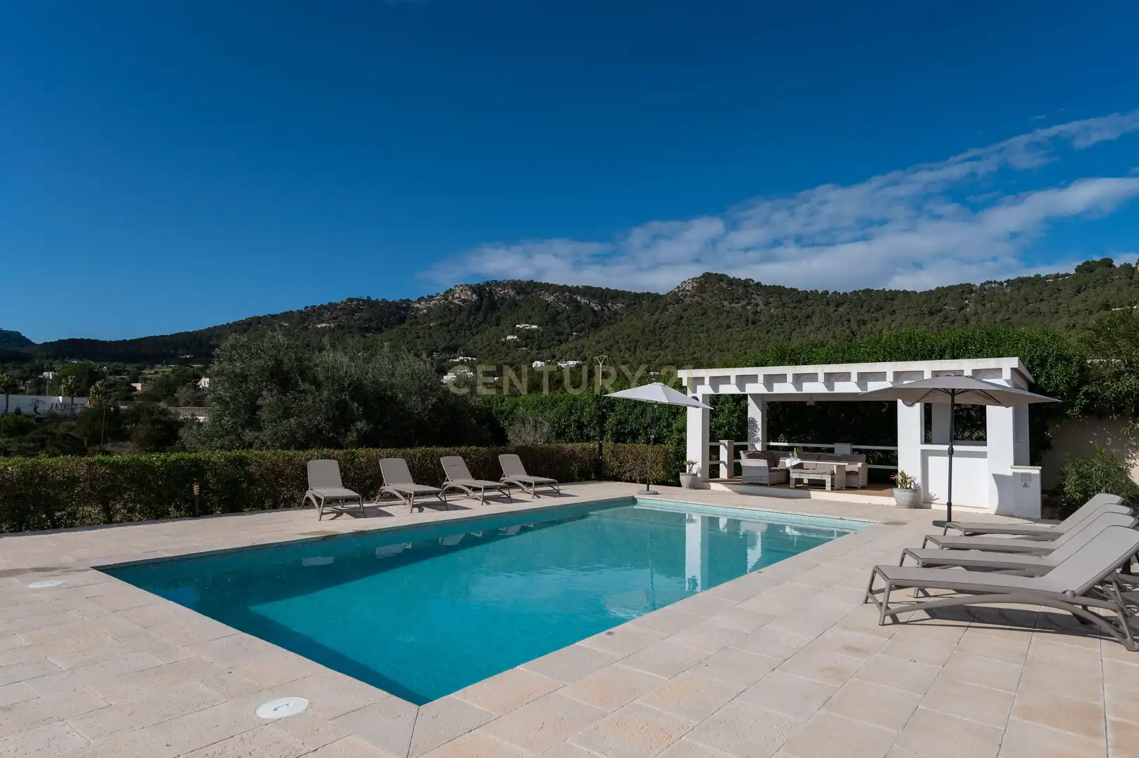 Schwimmbecken von Haus oder Chalet zur Miete in Sant Josep de sa Talaia mit Klimaanlage, Privatgarten und Möbliert