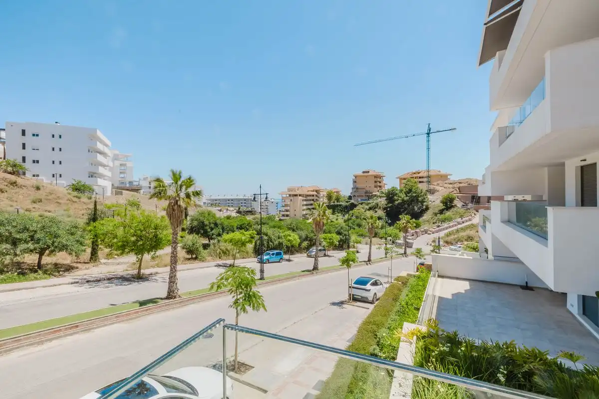 Flat with terrace for sale in Avenida Fuengirola, imagen 30