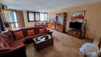 Sala d'estar de Casa o xalet en venda en Esparreguera