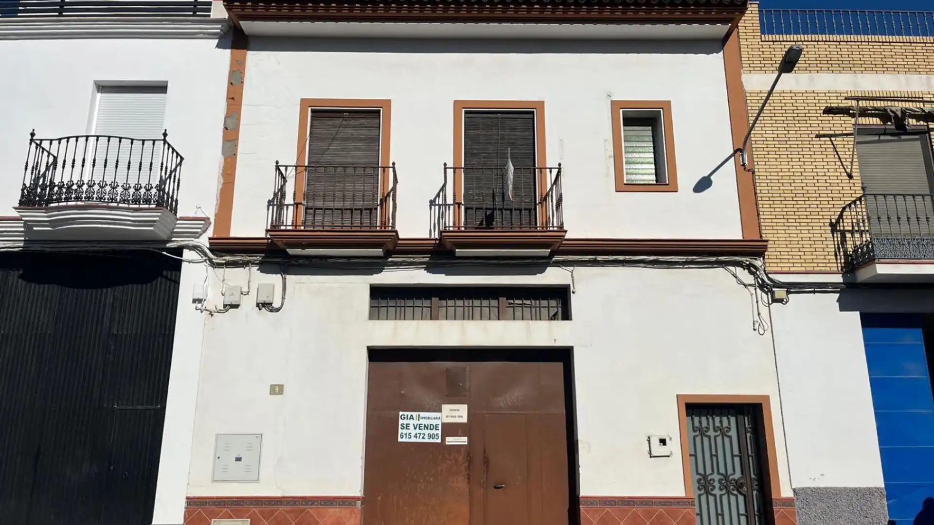 Vista exterior de Piso en venta en Los Palacios y Villafranca