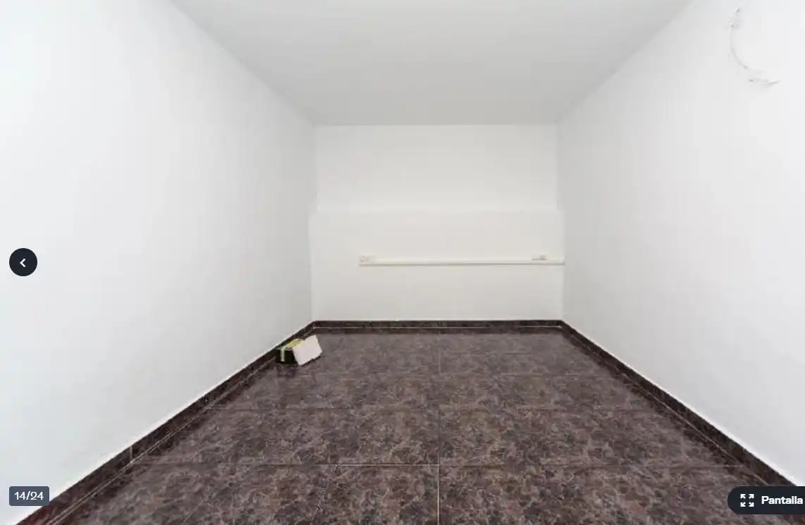 Erdgeschosswohnung mit Aufzug zum Verkauf in Carrer de Travau, imagen 16