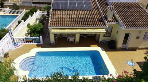 Chalet 4 dormitorios con jardin, piscina y garaje, imagen 3