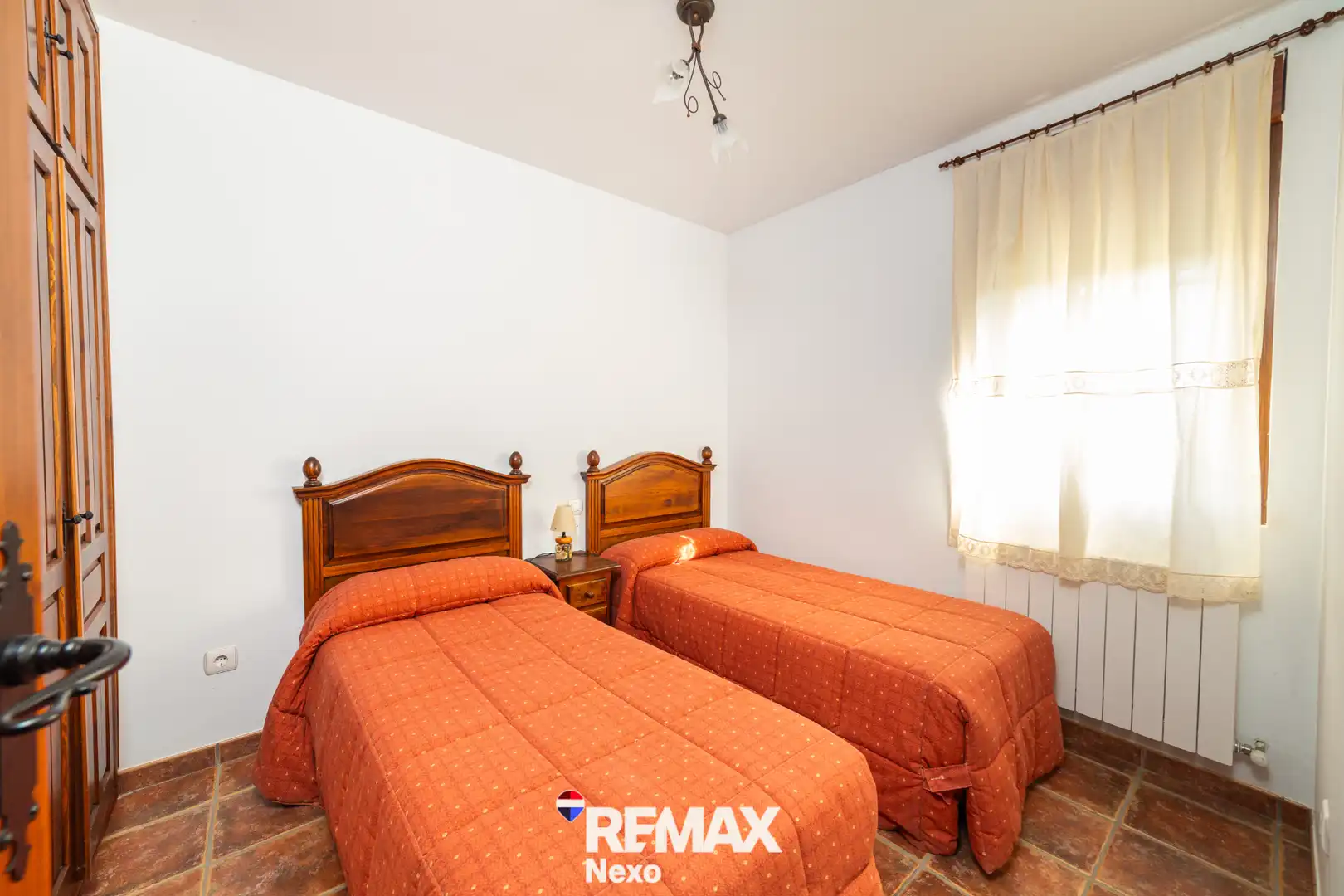 Bedroom of Buildings for sale in San Llorente