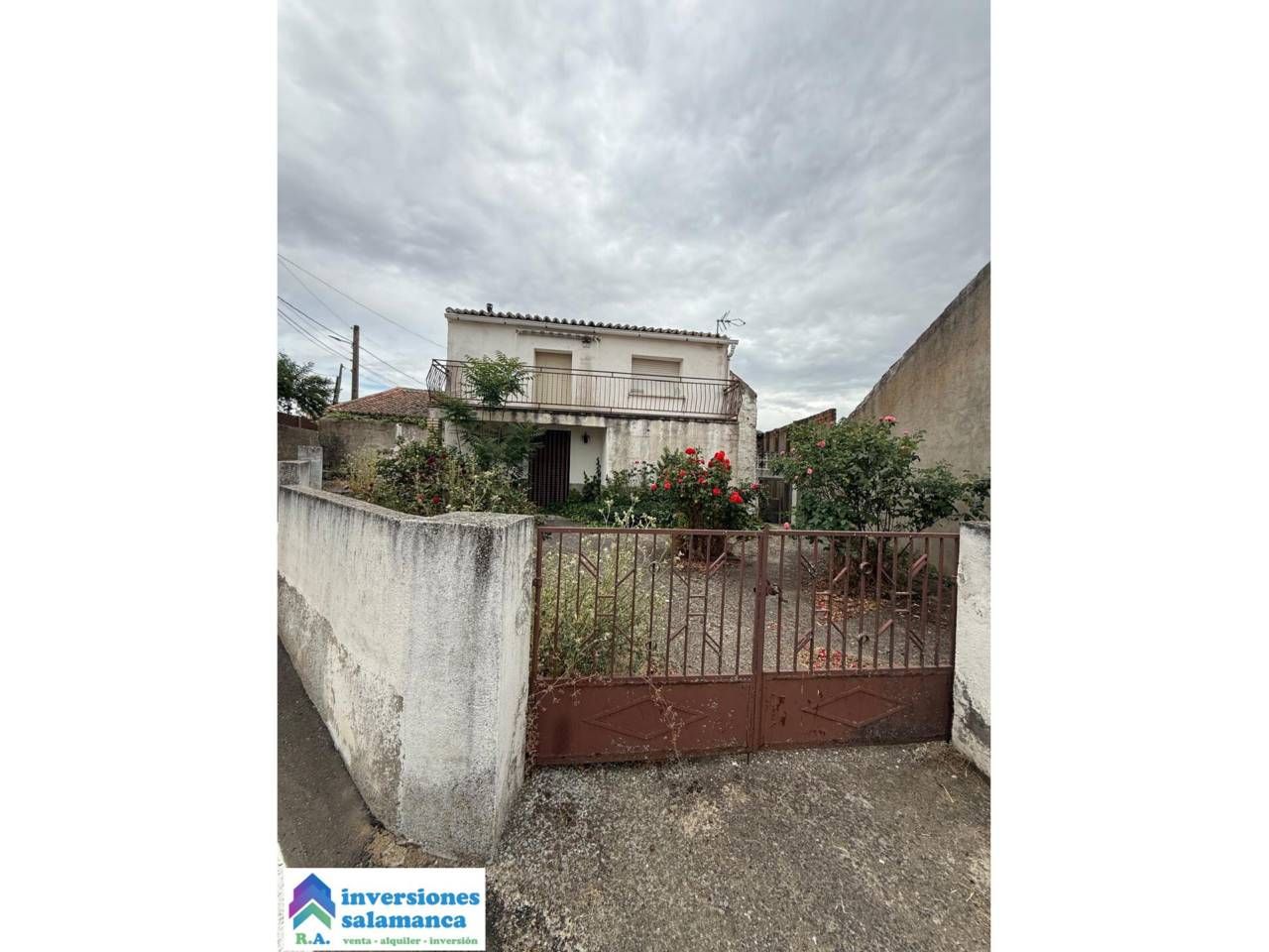 Casa o xalet en venda a Altozano, Montejo