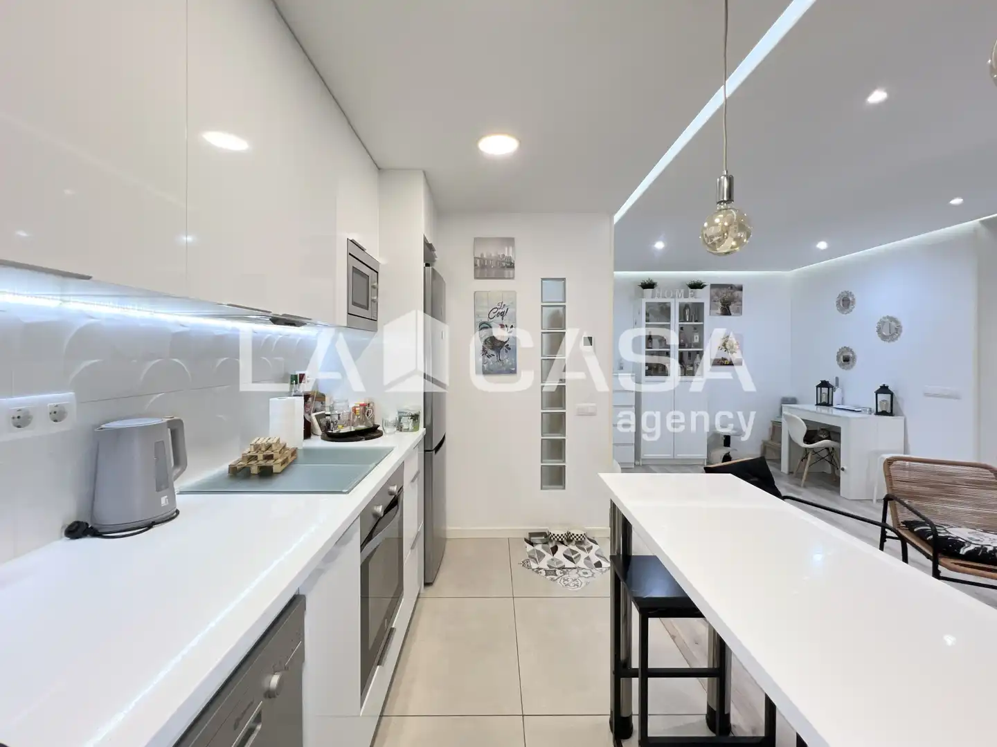 Kitchen of Flat for sale in Badalona  with Balcony