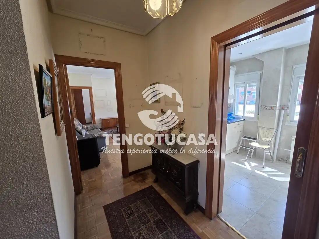 Flat for sale in Madrid  with Heating, Storage room and Furnished