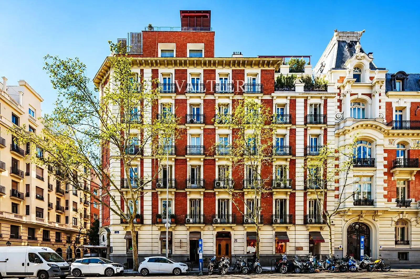 Vista exterior de Dúplex de alquiler en Madrid con Amueblado