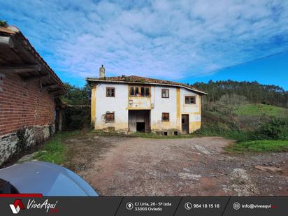 Exterior view of House or chalet for sale in Villaviciosa  with Private garden