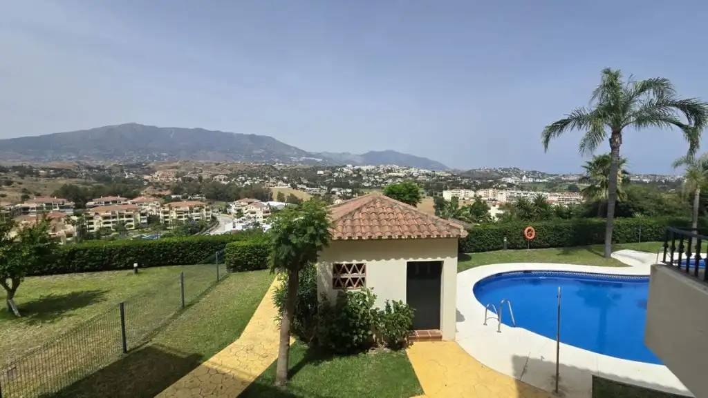 Garten von Wohnungen zum Verkauf in Mijas mit Klimaanlage, Terrasse und Schwimmbad