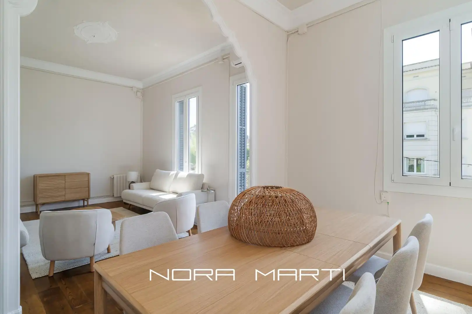 Wohnzimmer von Wohnung zur Miete in Barcelona mit Klimaanlage, Heizung und Privatgarten