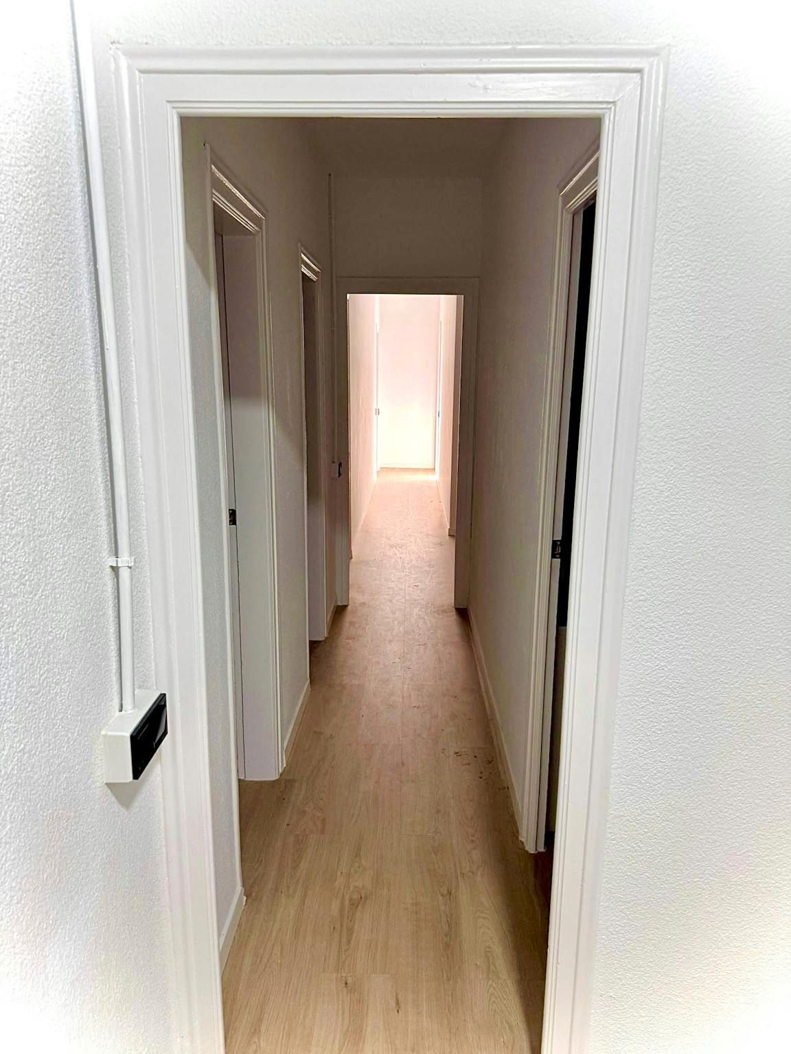 Flat to share in  Barcelona Capital  with Heating and Washing machine