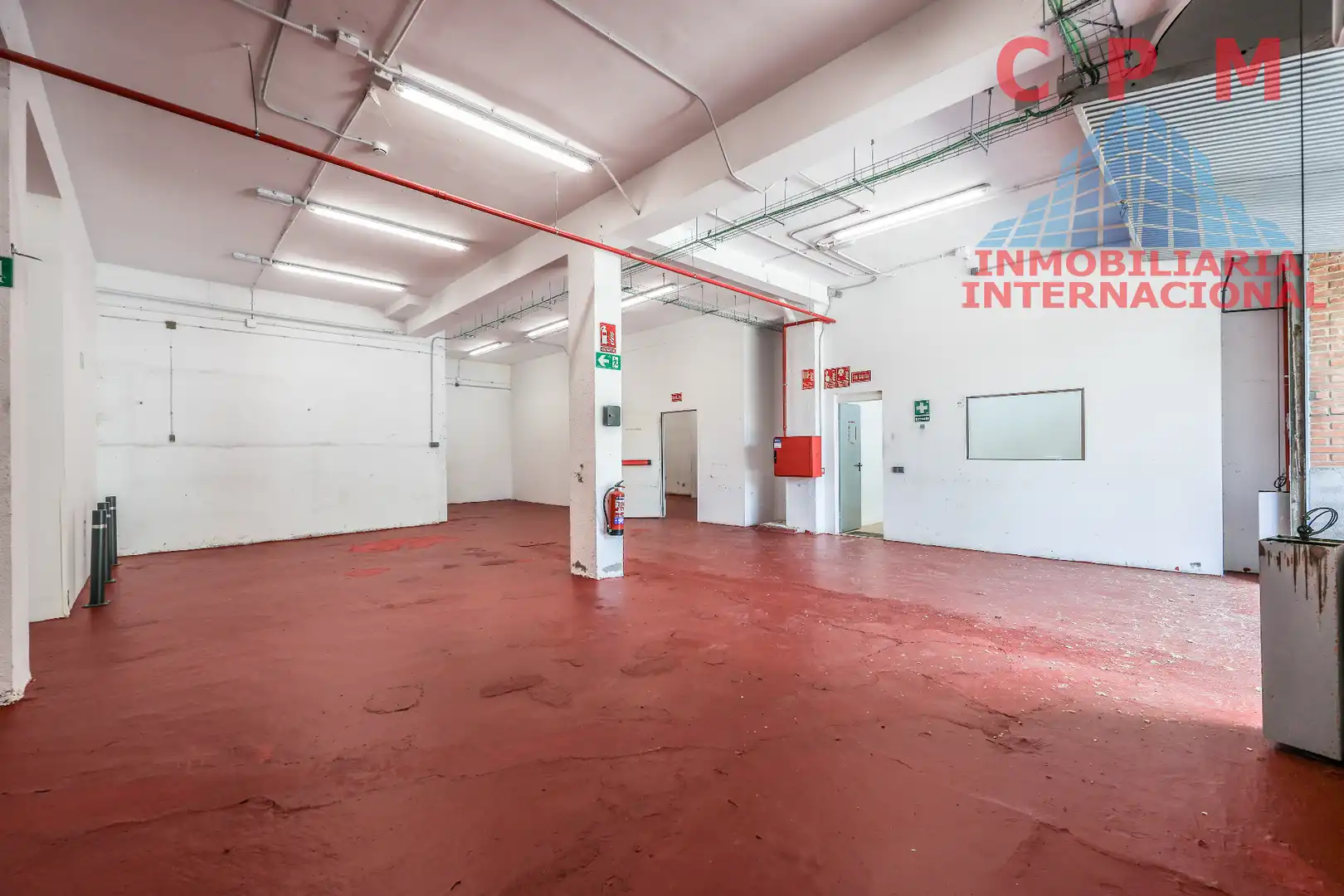 Nave industrial en venta en Madrid con Calefacción y Alarma