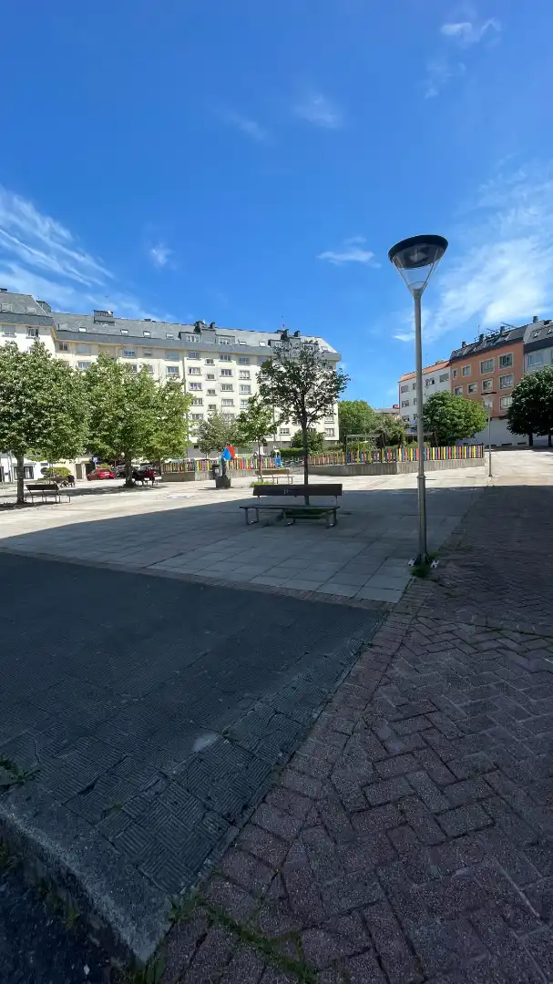 Vista exterior de Piso en venta en Narón con Calefacción, Parquet y Trastero