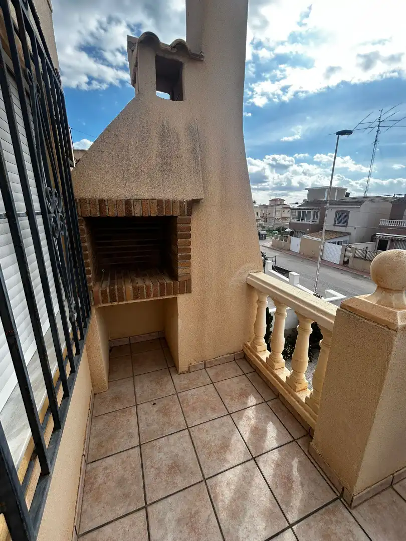 Terraza de Casa o chalet en venta en Torrevieja con Jardín privado, Terraza y Piscina