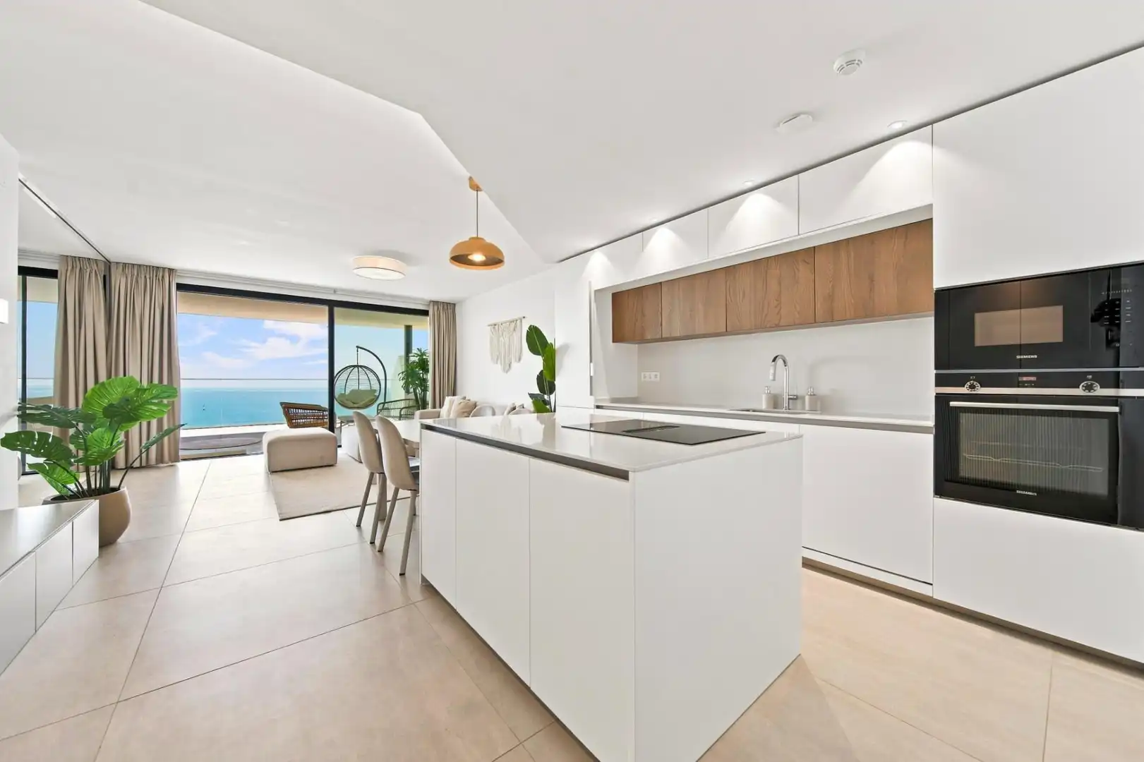 Piso con piscina en venta en Las Gaviotas  - Carvajal, imagen 4