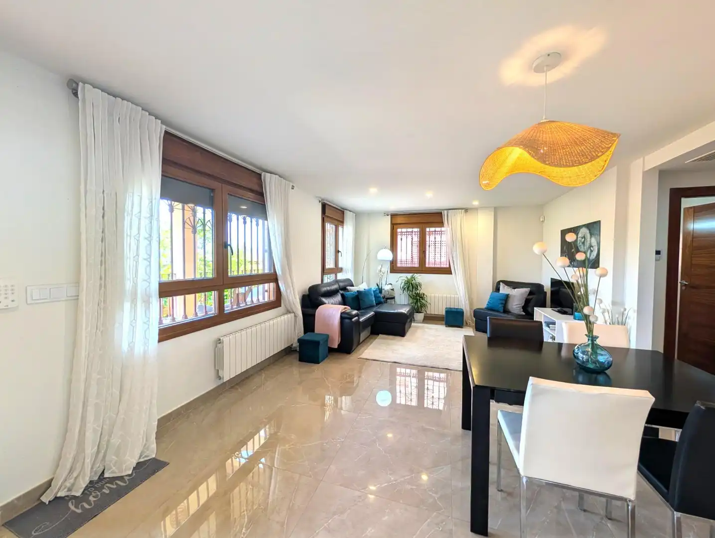 Casa adosada en venta en Calle RIU SEGURA, Castalla
