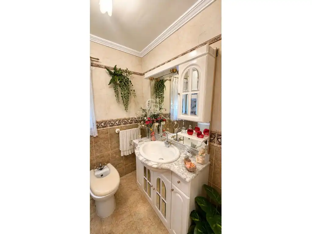 Baño de Casa adosada en venta en Loriguilla con Aire acondicionado, Jardín privado y Terraza