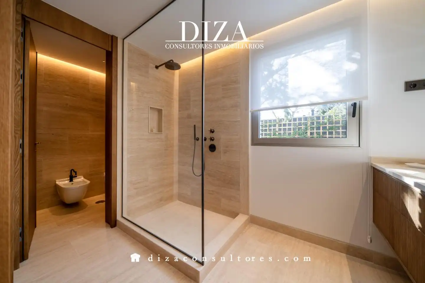 Baño de Casa o chalet en venta en Madrid con Aire acondicionado, Calefacción y Terraza