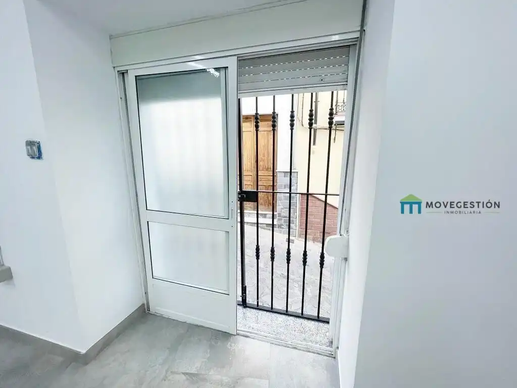 Commercial properties for rent in Casco antiguo - Convento - Caldereto