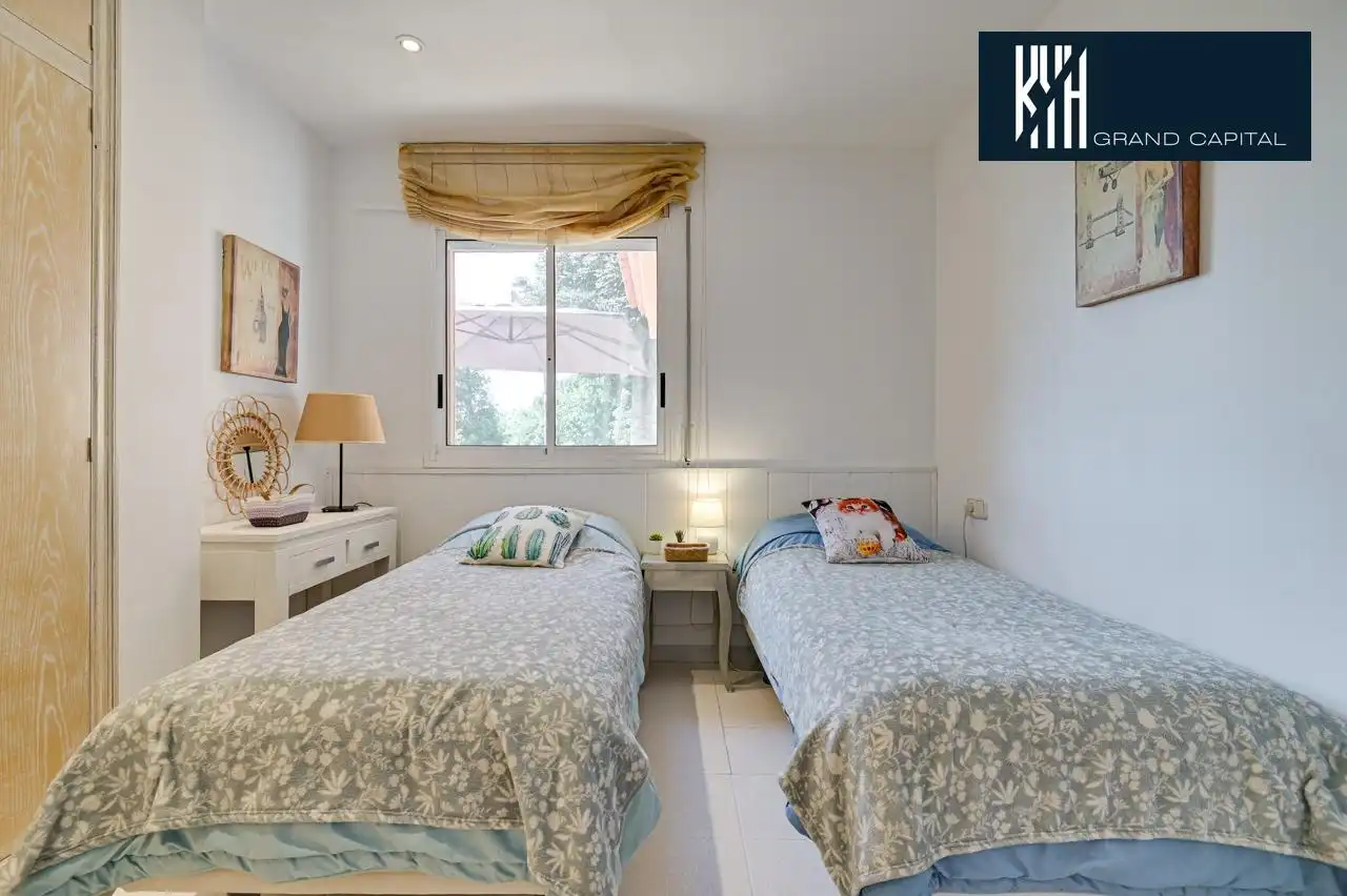 Casa con piscina in vendita a Carrer Carrer Montserrat, imagen 33