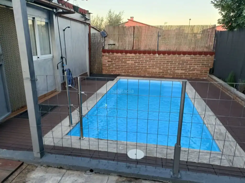 Piscina de Casa o xalet en venda en Rubí amb Aire condicionat i Piscina