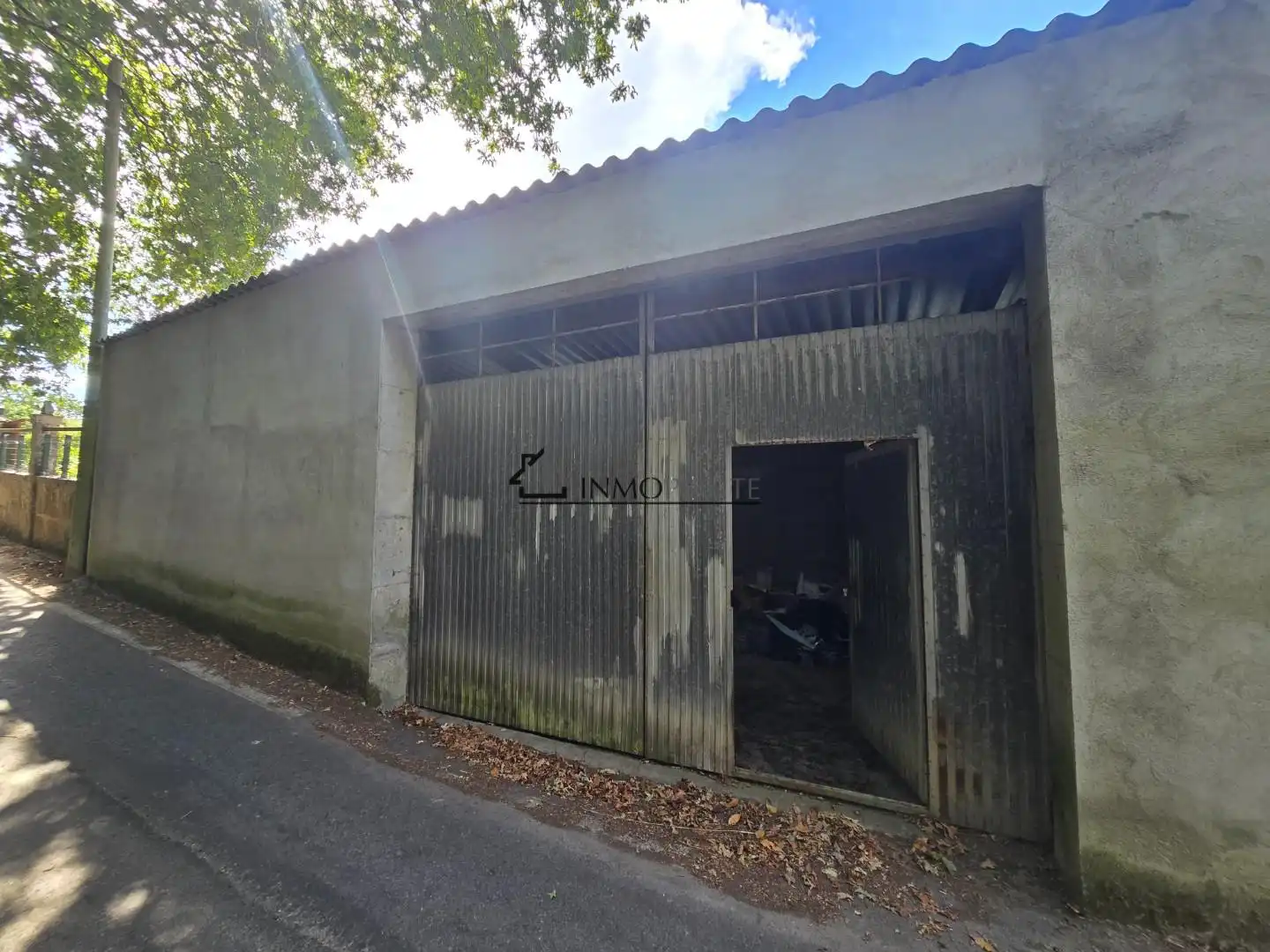 Vista exterior de Casa o xalet en venda en Pontevedra Capital  amb Jardí privat