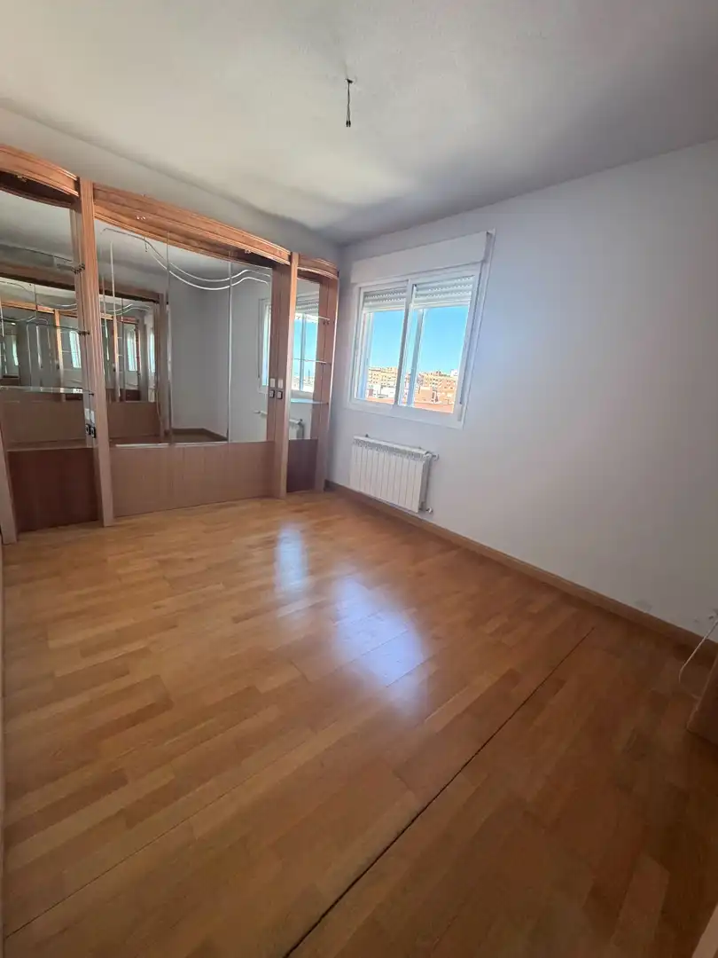Habitación de Piso en venta en Valdemoro con Aire acondicionado, Calefacción y Trastero