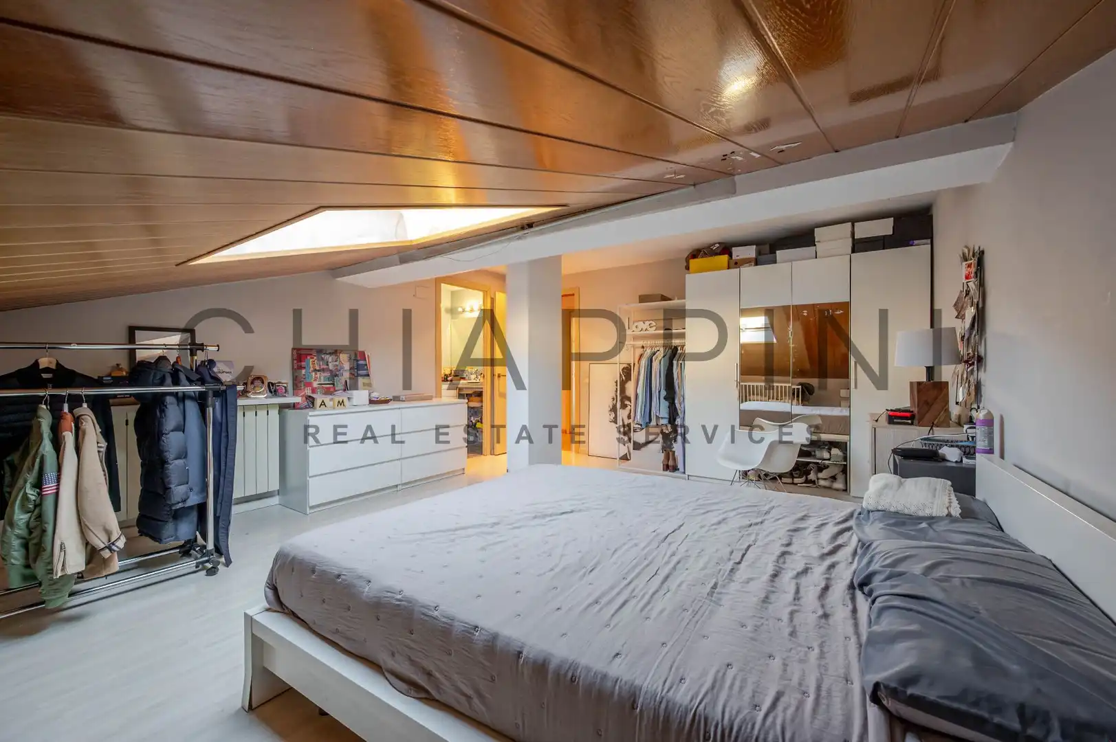 Attic for sale in Centre  