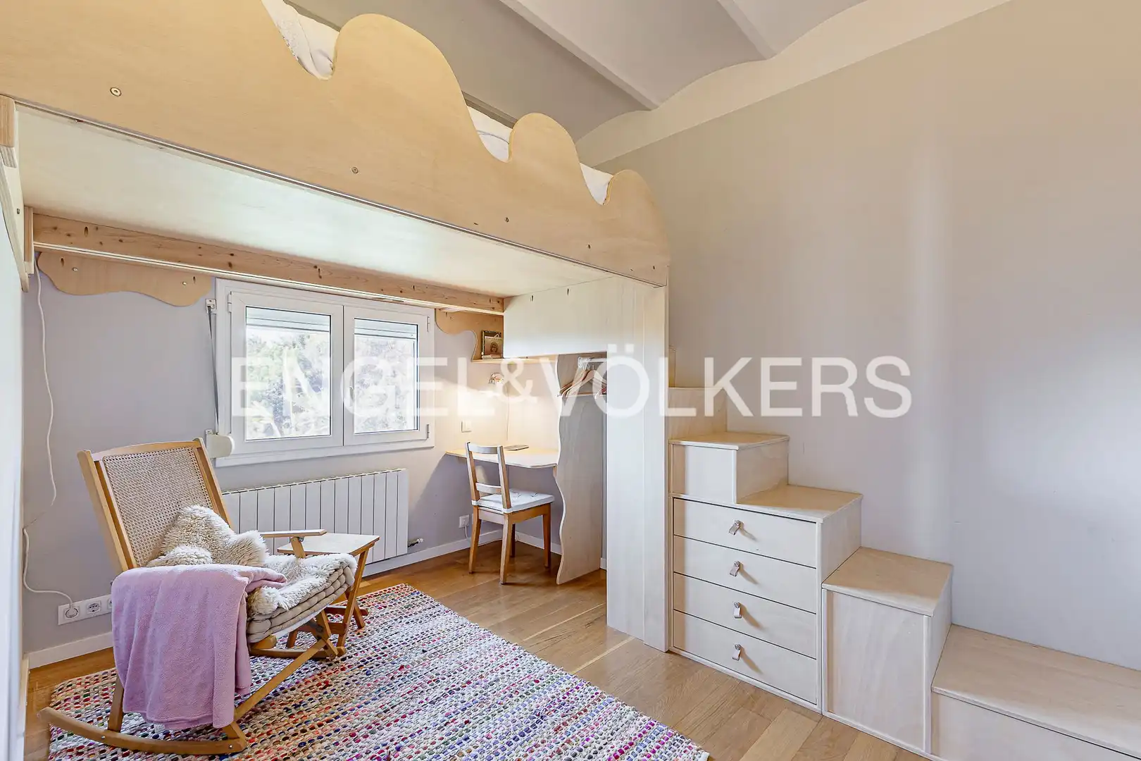 Bedroom of Duplexes for sale in Barcelona  with Air Conditioner, Heating and Private garden