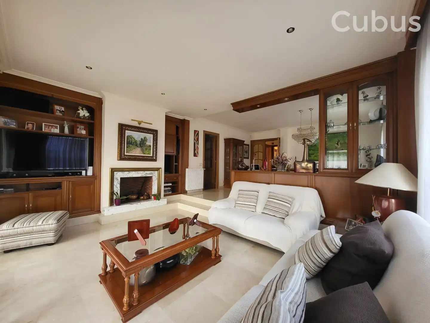 Living room of Houses for sale in Olot  with Air Conditioner, Heating and Terrace