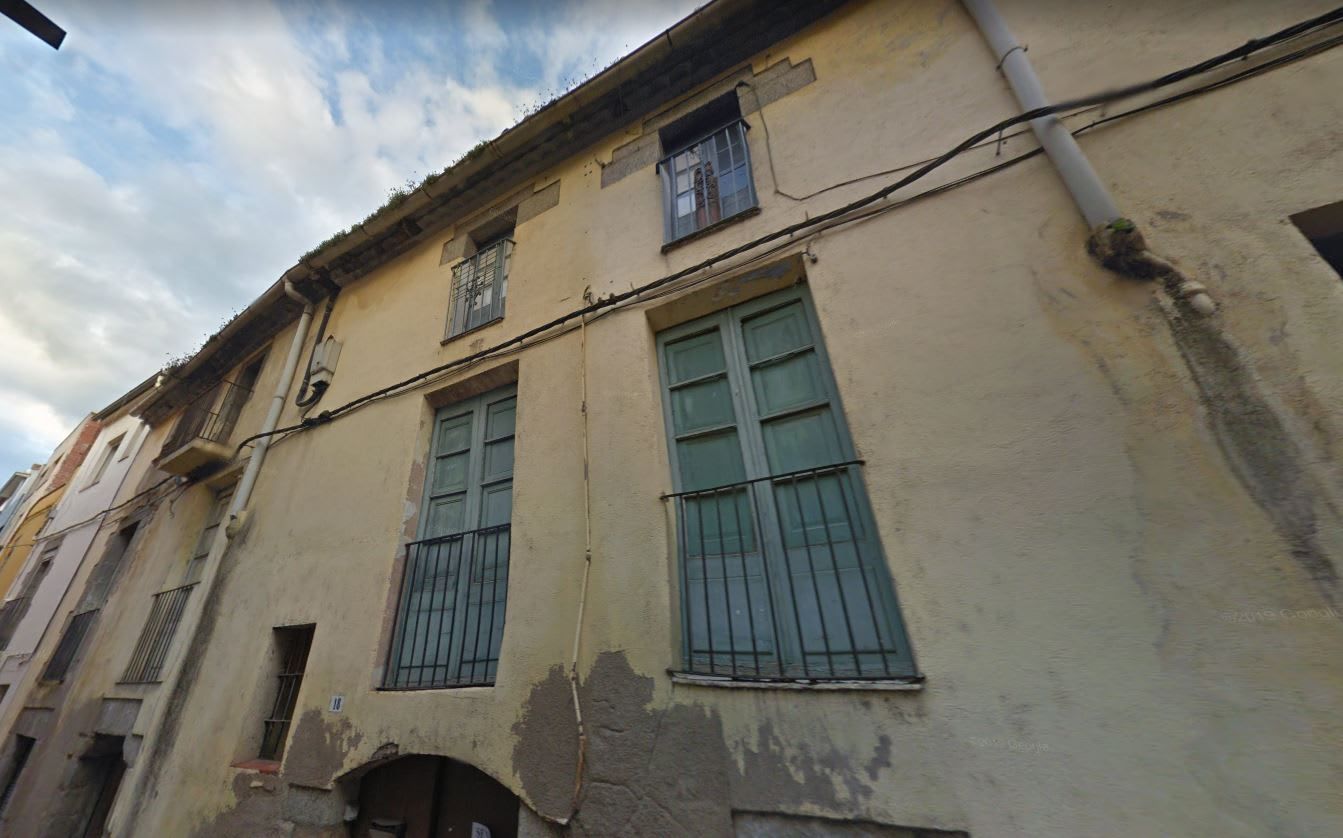 Vista exterior de Pis en venda en La Jonquera