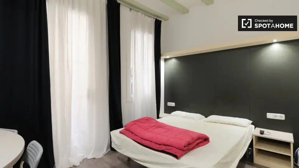 Flat with terrace to rent in Ciutat Vella, imagen 16
