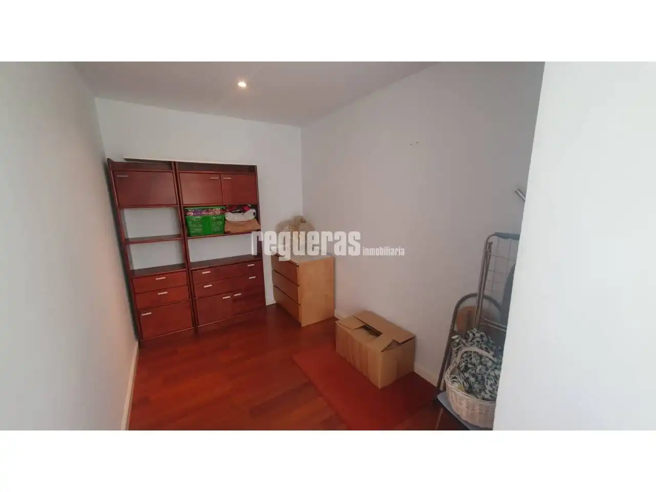 Schlafzimmer von Wohnung zum Verkauf in Castrillón mit Heizung und Abstellraum