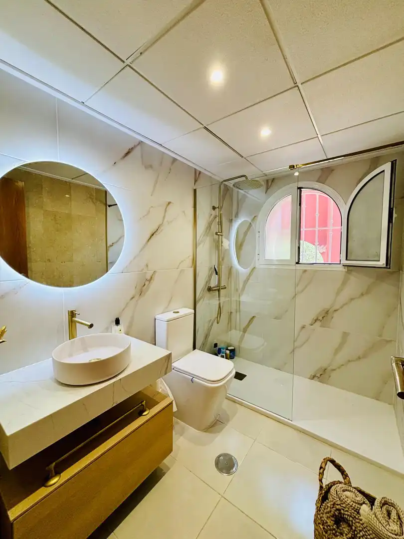 Bathroom of Ground floor for rent in Los Alcázares  with Air Conditioner, Terrace and Furnished