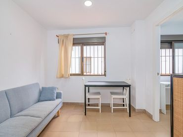 Piso en venta en Calle SOLARES 10